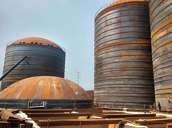 排湖风景区焦粉钢板仓